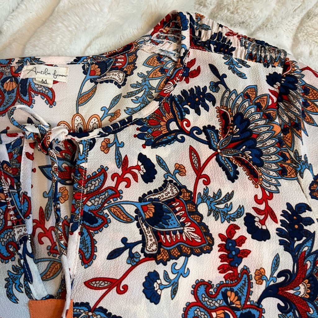 Boutique M Boho Hippie Roll Tab Spring Fall Lightweight Weekend Casual Blouse